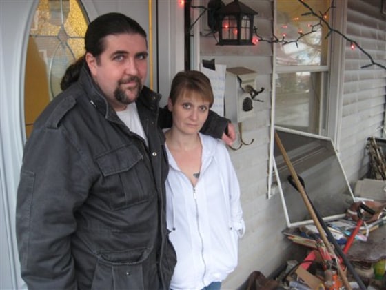 Freeman White, Vikki White